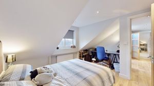 Photo 35- click for photo gallery